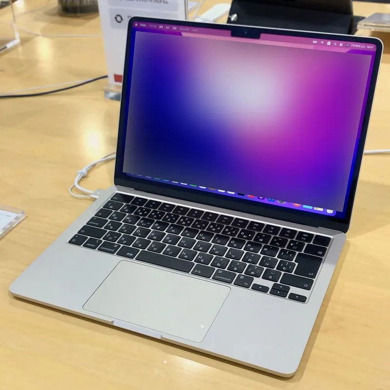 Laptops Wholesale